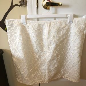 New Plus size white lace pencil skirt